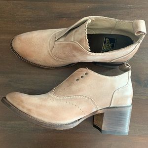 The Sadie by Freebird